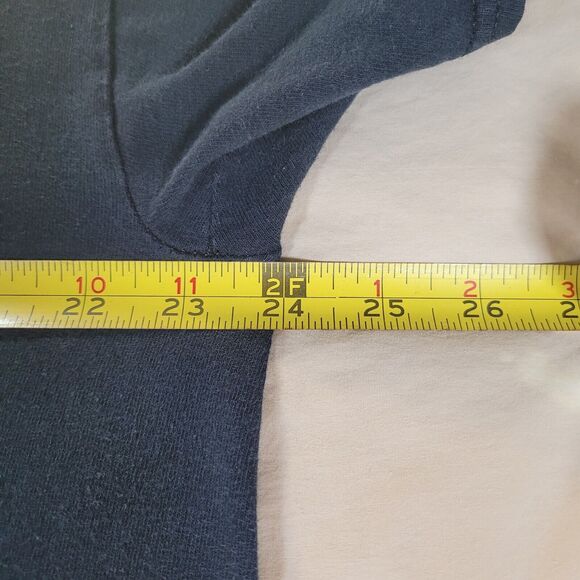 CLEVELAND CAVALIERS LeBron James, Kyrie Irving  Rare Retro T-Shirt XL CavsNation - Picture 5 of 7